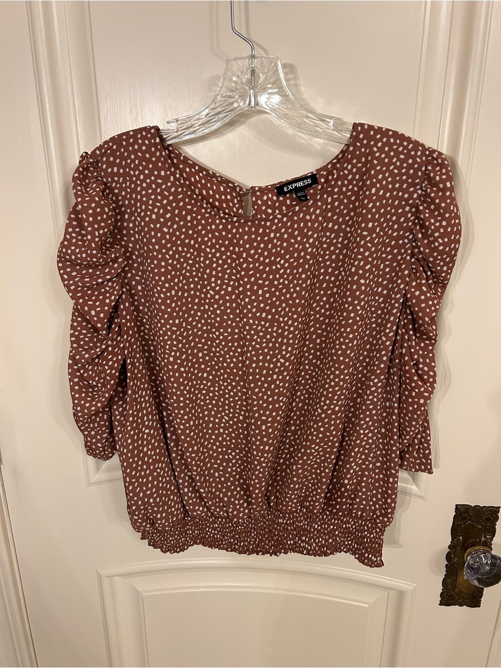Express Rust Polka Dot Puff Sleeve Blouse